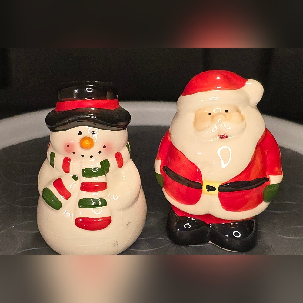Santa Claus & Snowman Salt & Pepper Shakers